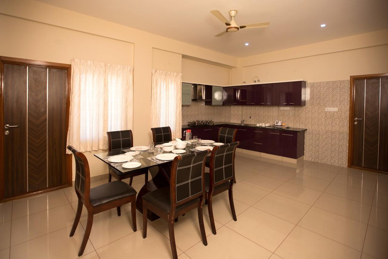 Benaka Suites Bangalore Esterno foto